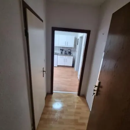 Apartment Monteurunterkunft Naehe Centro Oberhausen - Dgl Oberhausen (North Rhine-Westphalia)