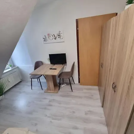 Monteurunterkunft Naehe Centro - Dgl * Oberhausen (North Rhine-Westphalia)